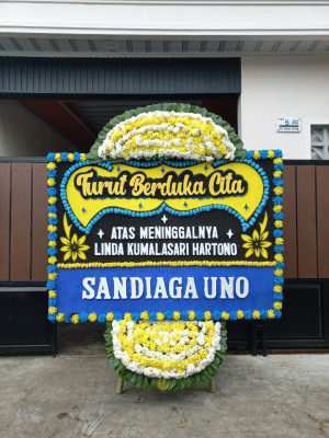 Papan Bunga Duka di Bamban